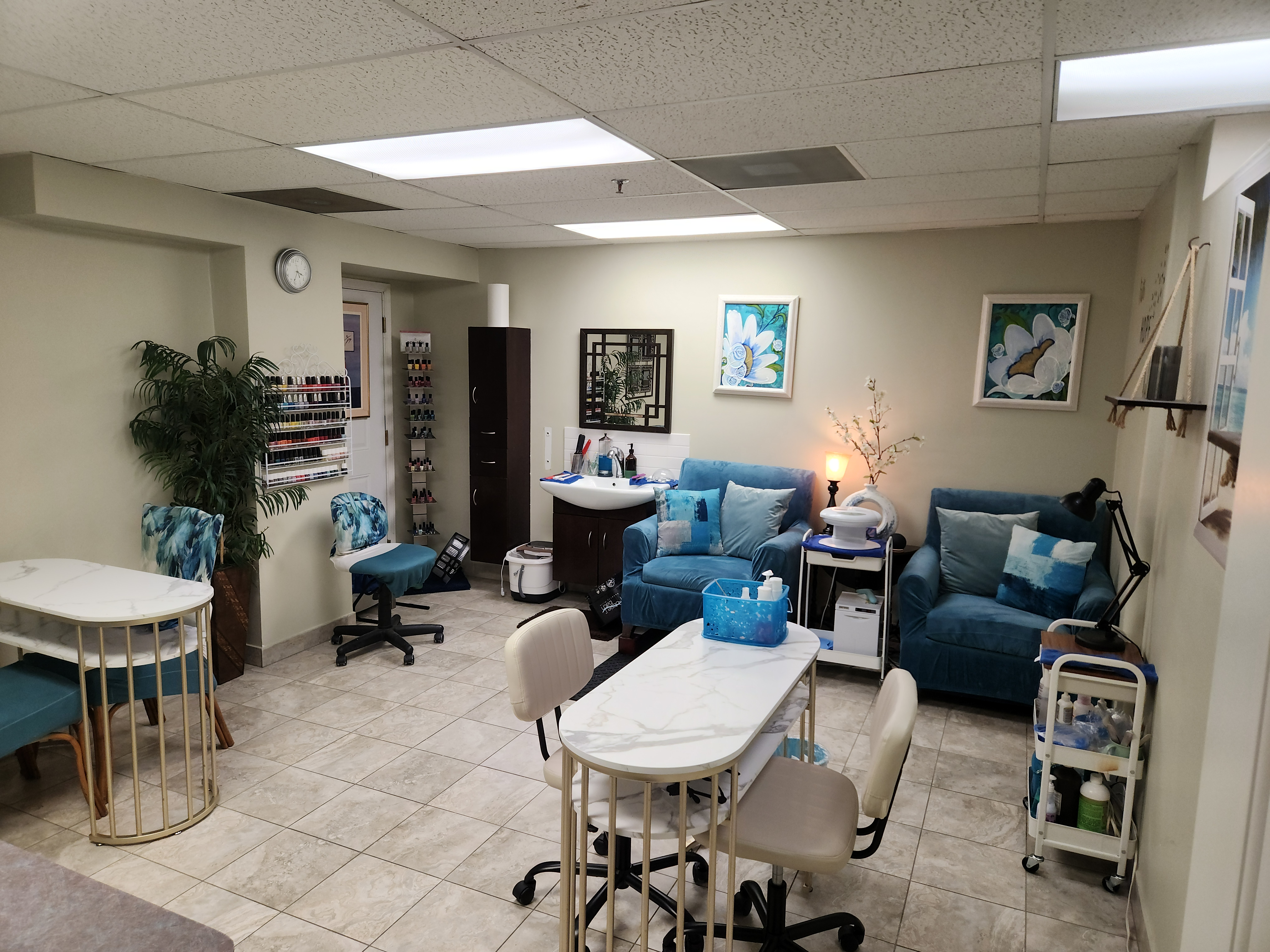 Interior of Bettye O Day Spa Hyde Park Chicago